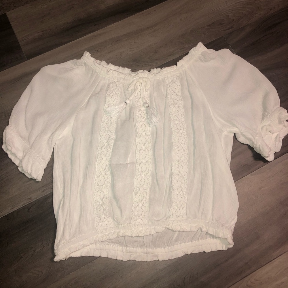 Justice Off the shoulder top
